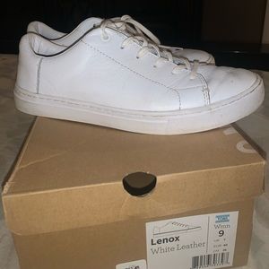 White Toms Lenox